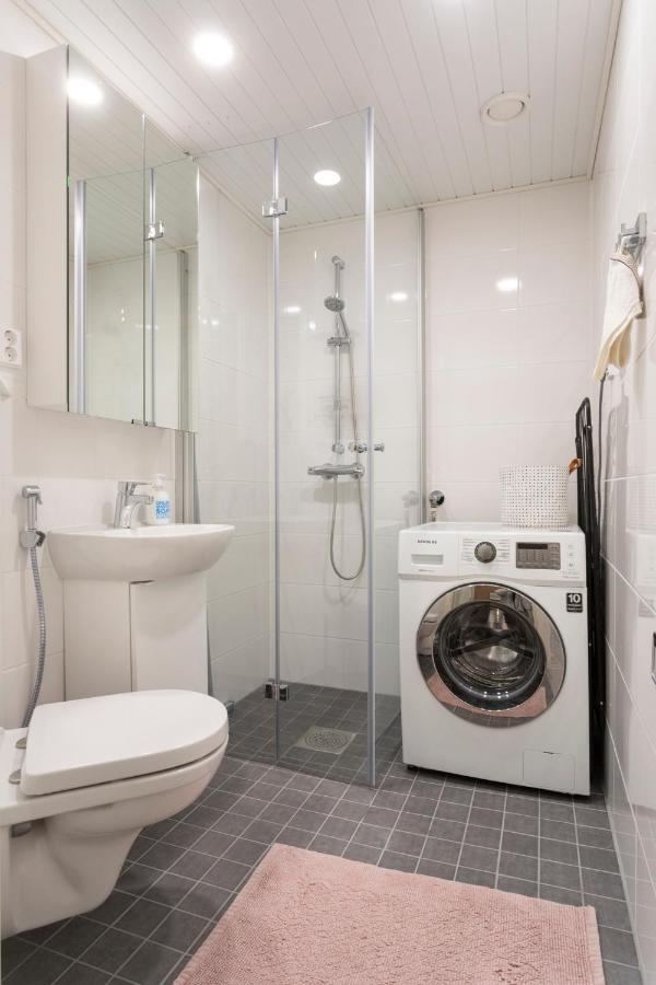 Vasko Luxurious Suites, Davvi 罗瓦涅米 外观 照片