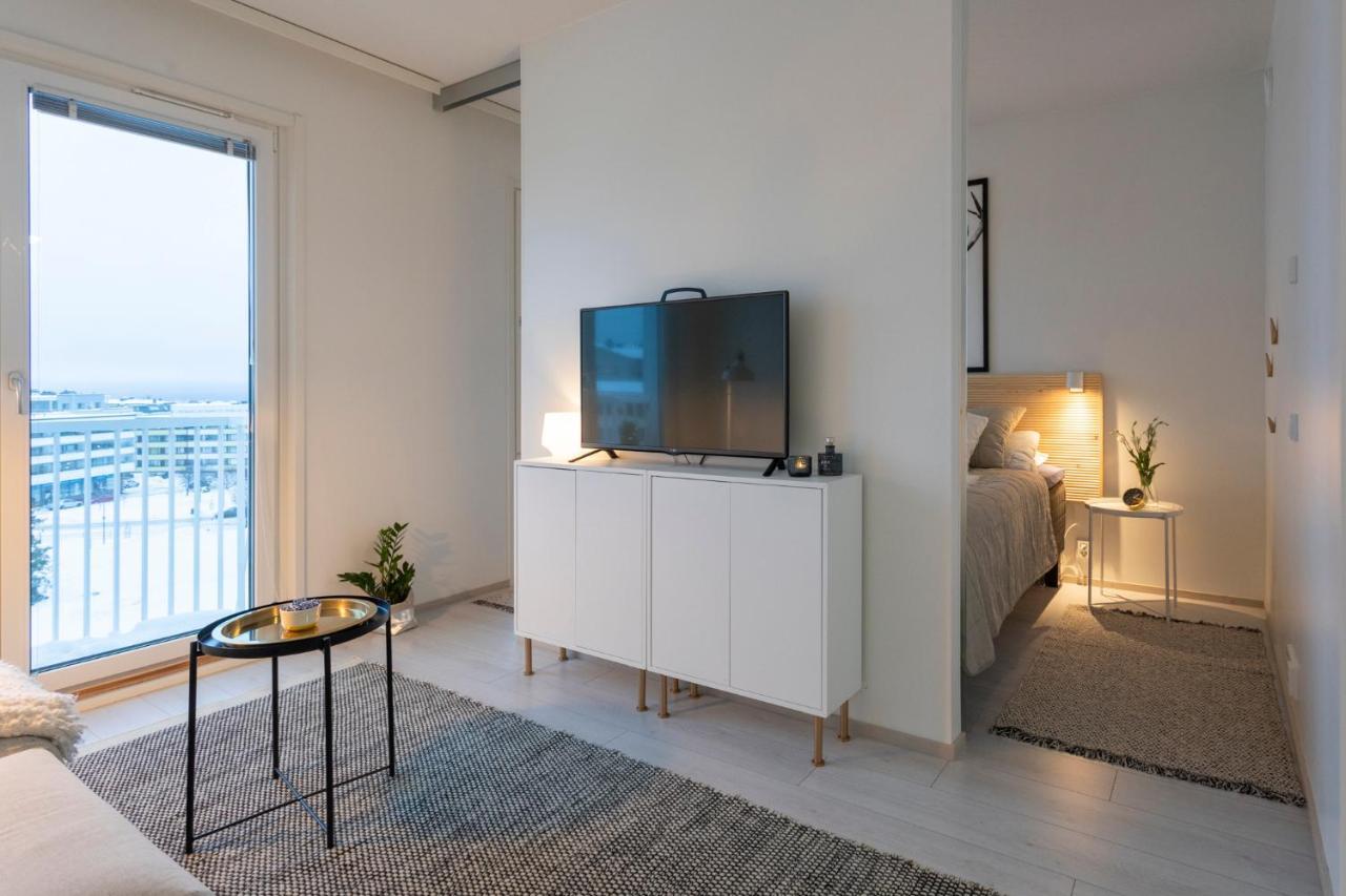 Vasko Luxurious Suites, Davvi 罗瓦涅米 外观 照片